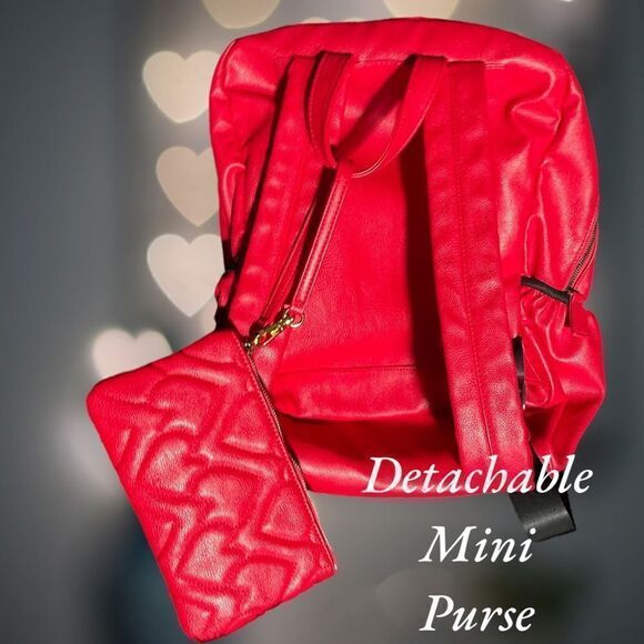 BETSEY Johnson l  Quilted Leather l Full-Size Backpack l Front Organizer l Extra main image 3